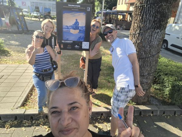 Otvorena Interaktivna urbana galerija “Teslinom stazom” – spoj inovacije i umjetnosti u srcu grada Gospića