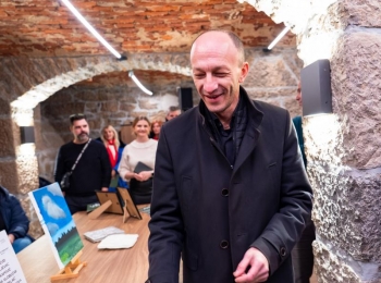 LU Lika - 598028138 122168539298879952 2613662918426945776 n