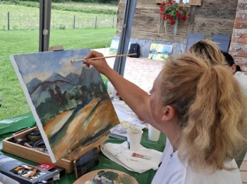 LU Lika - 546617118 1231979595638891 8167898295364267468 n